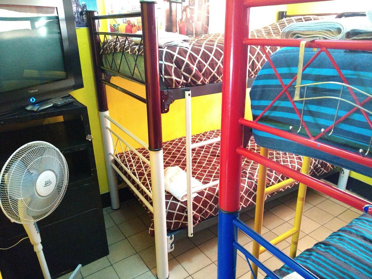 Hostal Casa Anita 과달라하라 외부 사진